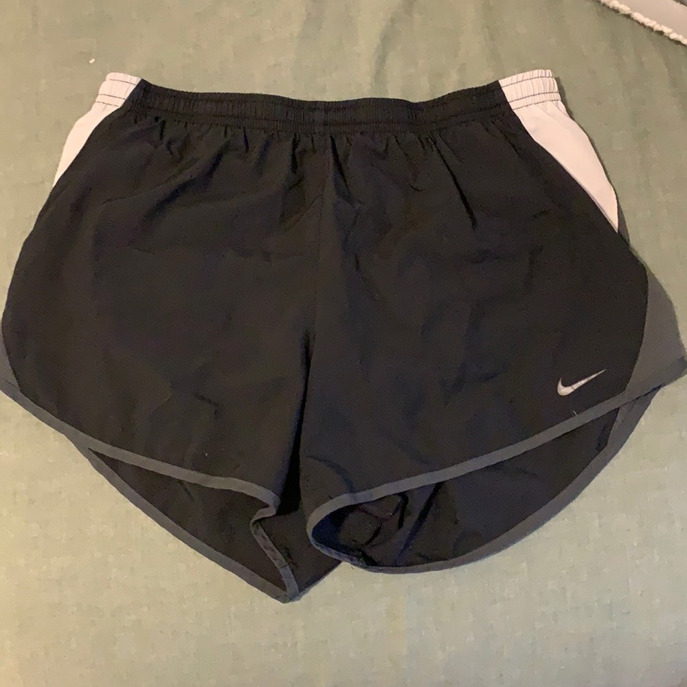 Nike dri-fit lined running shorts